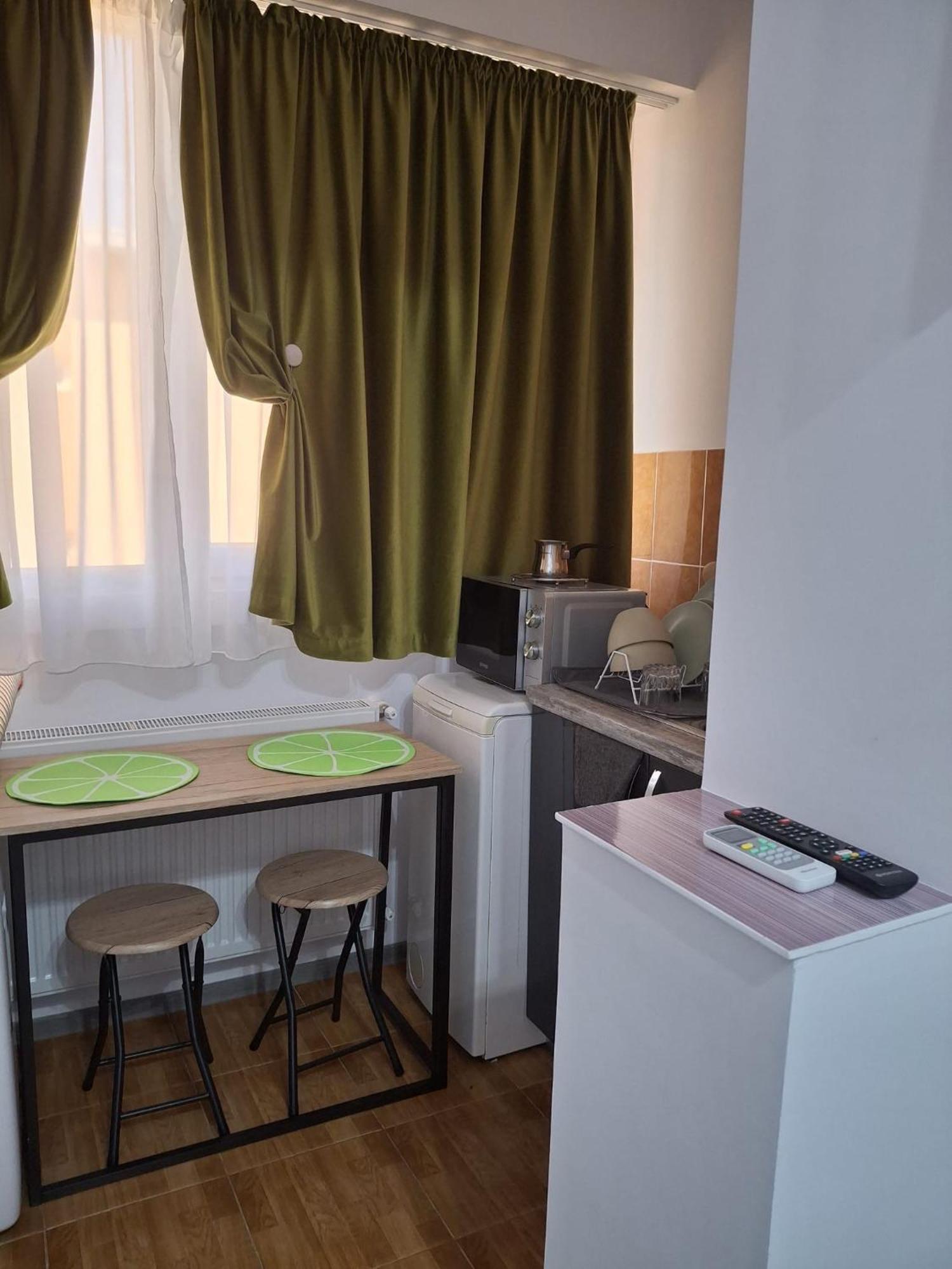 Anna Home Ramnicu Valcea Ngoại thất bức ảnh
