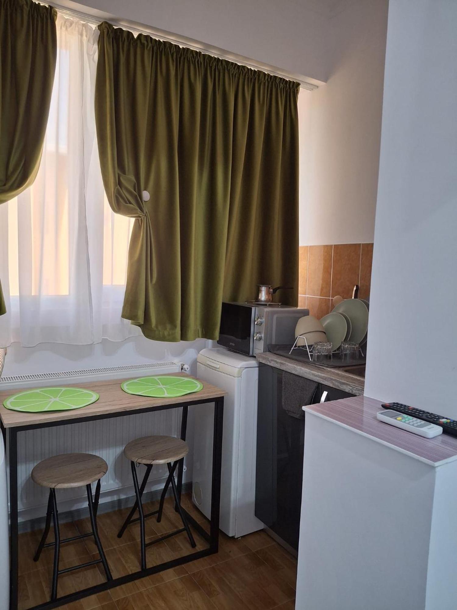 Anna Home Ramnicu Valcea Ngoại thất bức ảnh